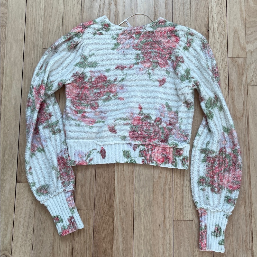 Free people XS Floral V-Neck Sweater - Picture 5 of 5